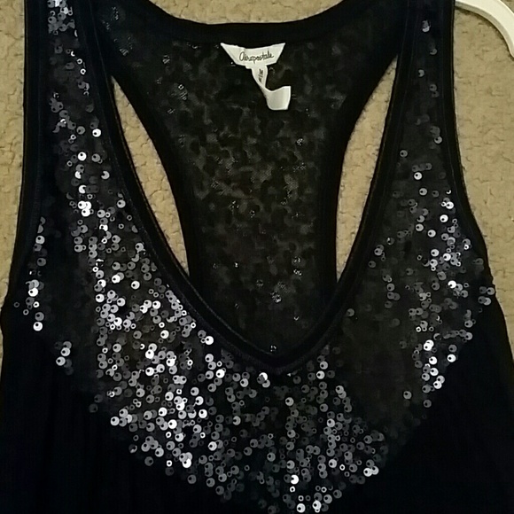 ⭐Navy Razerback Tank Top 🌟 - Picture 3 of 3