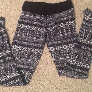 Aztec leggings