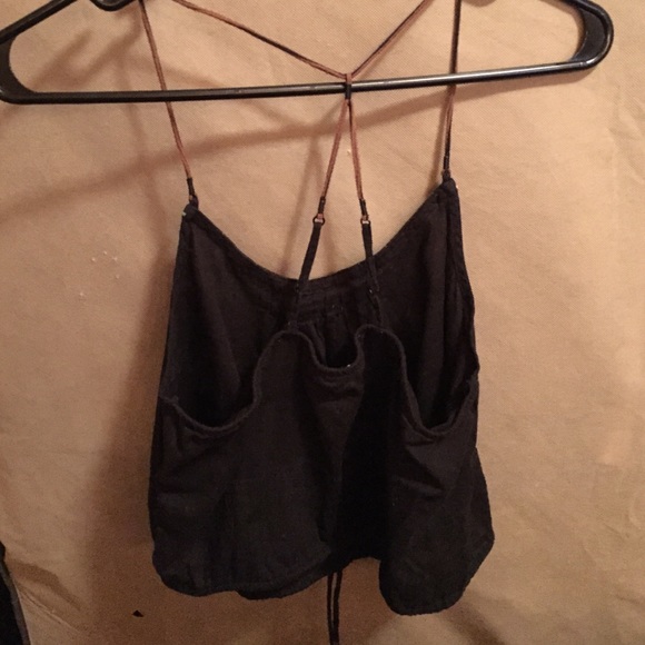 Crop tank top! - Picture 2 of 3