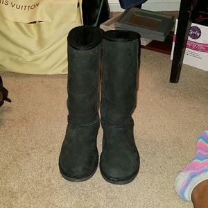 Black Ugg Boots
