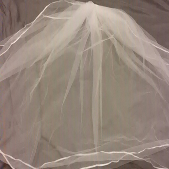 Brand new wedding veil