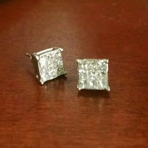 Diamond earrings