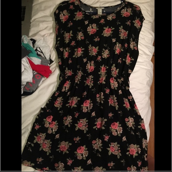 Black and floral dress/tunic