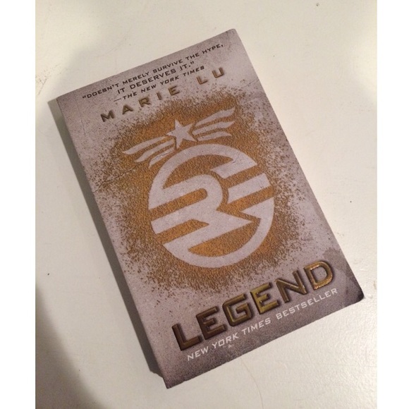 Legend Book by Marie Lu