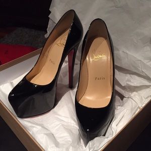 Christian Louboutin Daffodiles 35.5