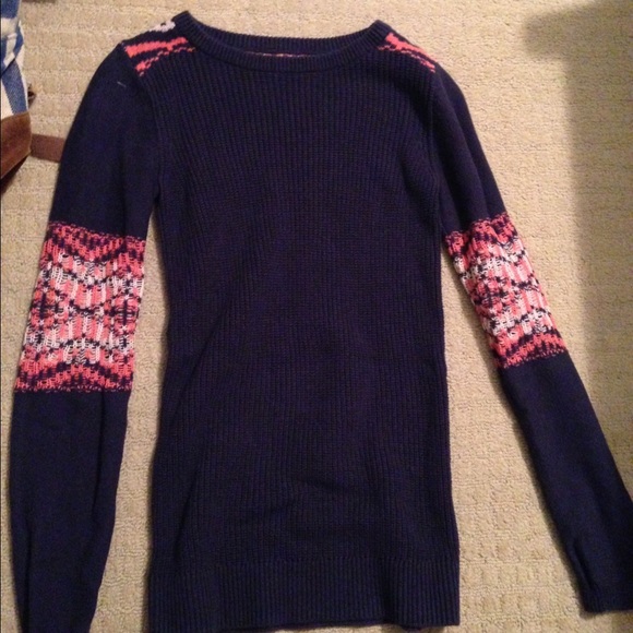 Sweater from Nordstrom - Picture 1 of 2