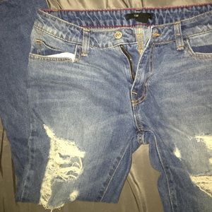 Forever 21 destroyed boyfriend jeans