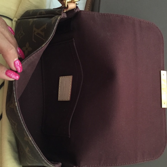 โผ๏ธ ๐ฏ % Louis Vuitton Fav MM ๐ฏ๐๐ SOLD !!!!! - Picture 4 of 4