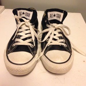 Black Converse