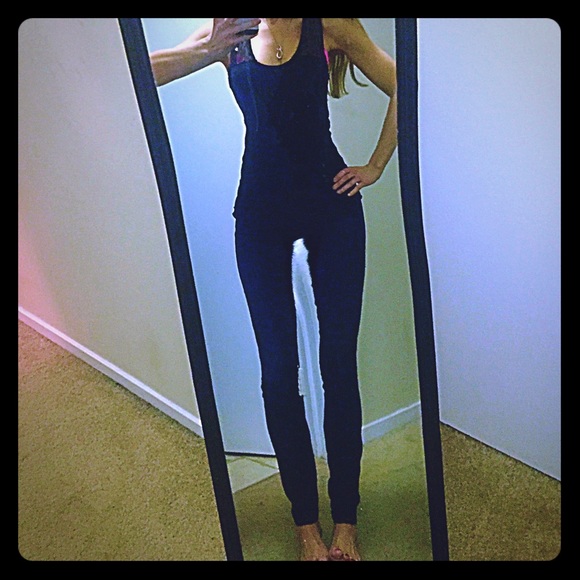 BCBGMaxAzria black Sequin tank / Cami XS