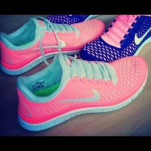 ISO!!! These Nike Free's!