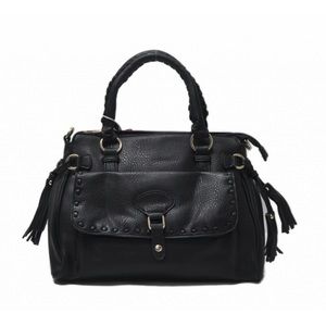 Get a FREE Wallet with a Handbag purchase.