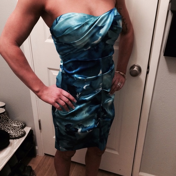 Sexy still classy tight fit cocktail dress