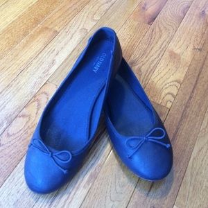 Navy Ballet Flats
