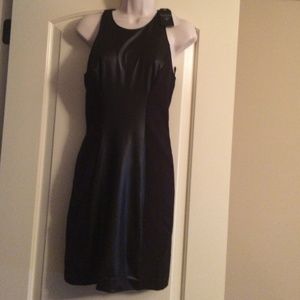 Black guess mini dress M