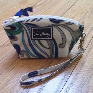 Vera Bradley mini clutch