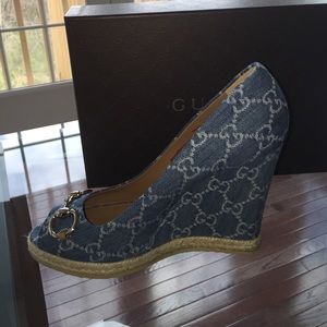 Authentic Gucci NIB denim wedge