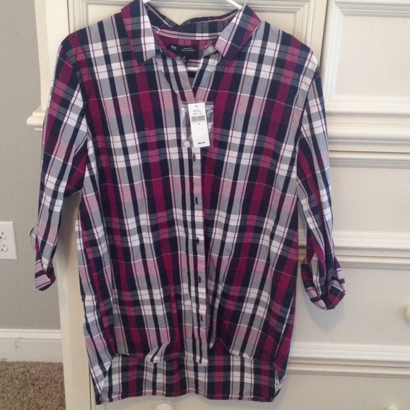 Gap. Button down. Navy and berry color!