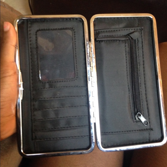 wallet - Picture 3 of 3