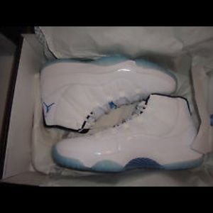 Jordan Columbia 11