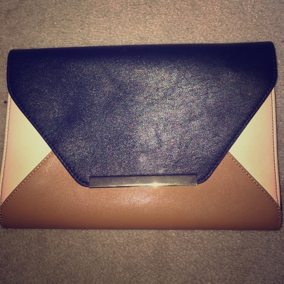 Express Clutch