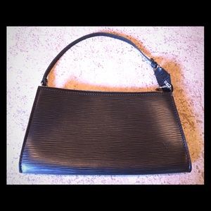 Louis Vuitton Epi Pochette