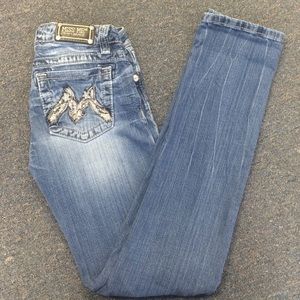 ADORABLE miss me girls jeans w/ rhinestone detail