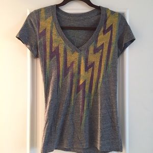 Lightning bolt tshirt