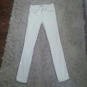 Light wash Abercrombie jeggings!
