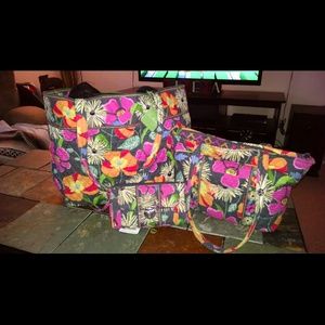 Vera Bradley jazzy blooms set**** price reduced***