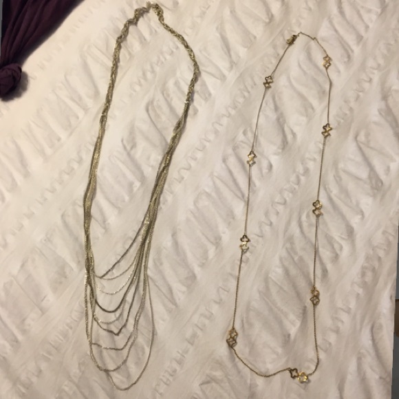 Retired Stella and Dot necklace