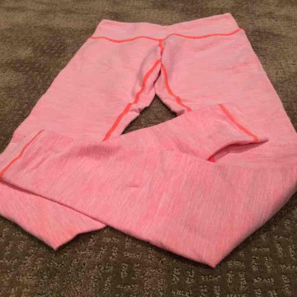 SOLD NWOT Rare Coral Wunder Unders