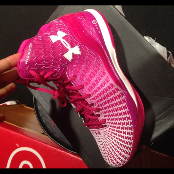 Pink Under Armour Clutchfit Drive