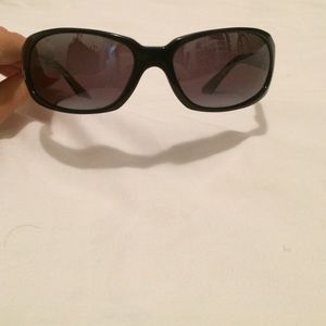 Maui Jim polarized black sunglasses