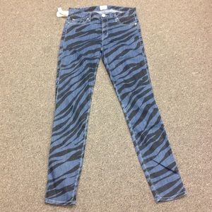 Hudson, blue/black zebra