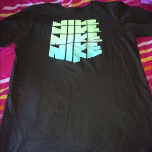 Nike tee shirt