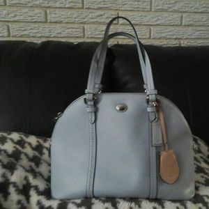 ♢♢ SALE ♢♢ Authentic Coach Satchel