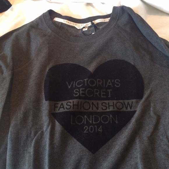 Victoria's secret fashion show 2014 sweater