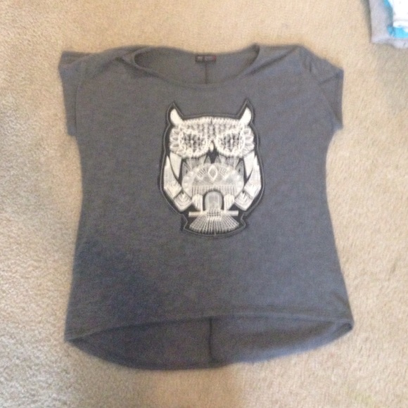 Gray owl shirt