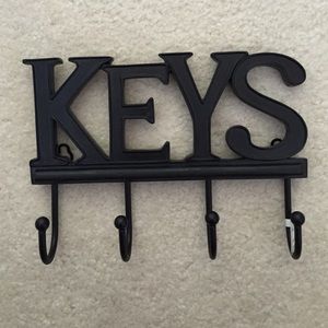 Cute key holder "KEYS"