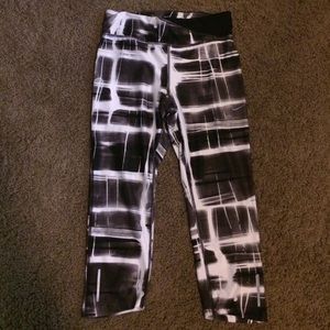 NIKE DRI-FIT CAPRIS💪