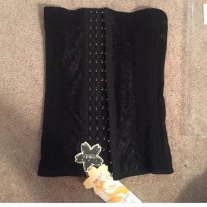 Waist Trainer / Cincher. Size XS. NWT