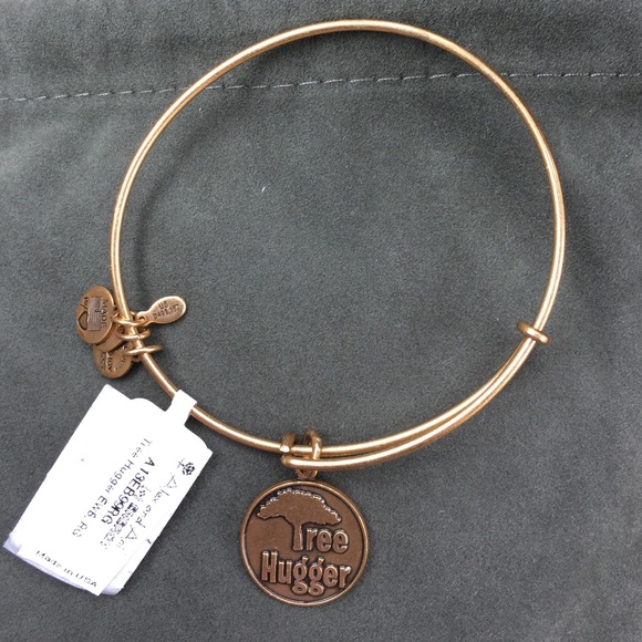 Alex and Ani Jewelry - 🌳Alex and Ani tree hugger bracelet