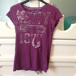 American eagle distressed top