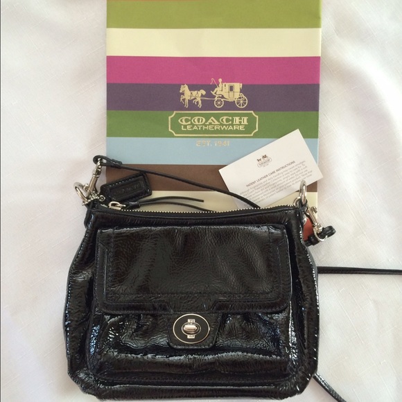 Coach Handbags - Coach cross body purse