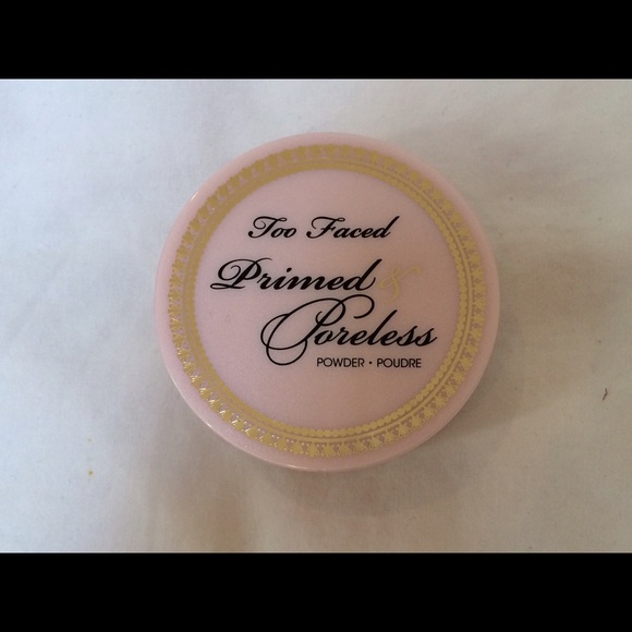 Too Faced Primed and Poreless Powder