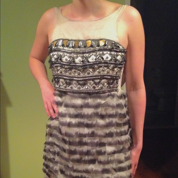 💝 Alice + Olivia Embellished Party Dress