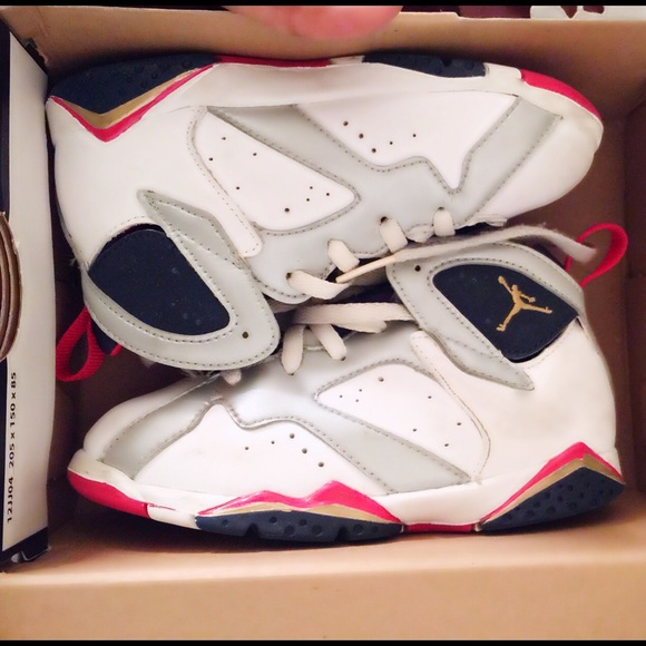 Jordan toddler size 10c sneakers!!!!