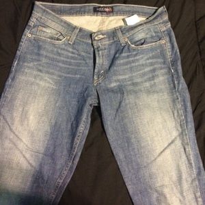 Light Denim Levi's Jean