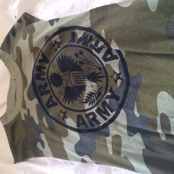 Muscle tee bundle - Picture 4 of 4